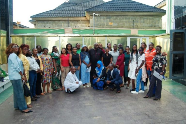 Group picture of participants at the workshop