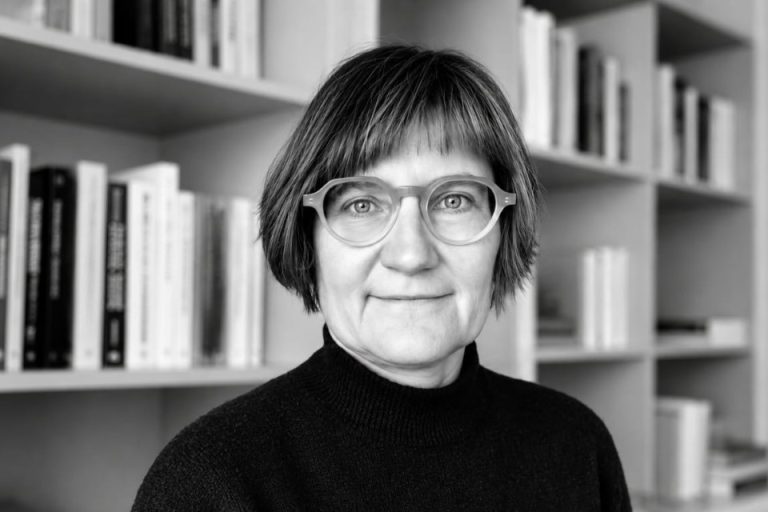 Janine Hauthal