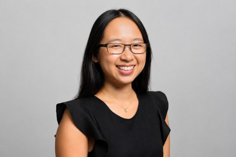 Joanna Kao Senior Editor, Information and Artificial Intelligence, Pulitzer Centre